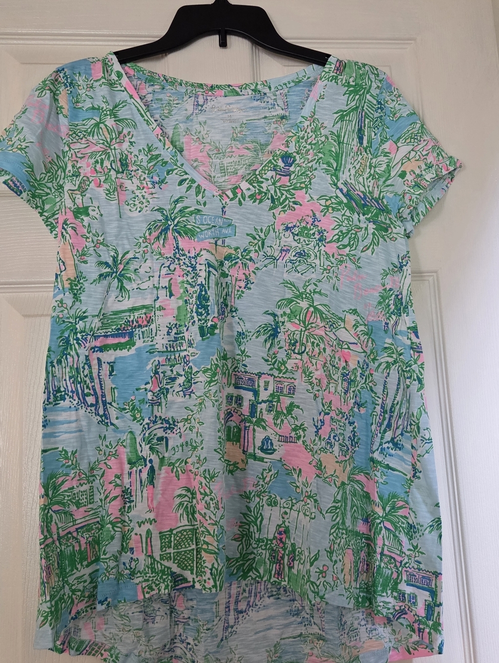 EUC Lilly Pulitzer Etta Top Size Medium